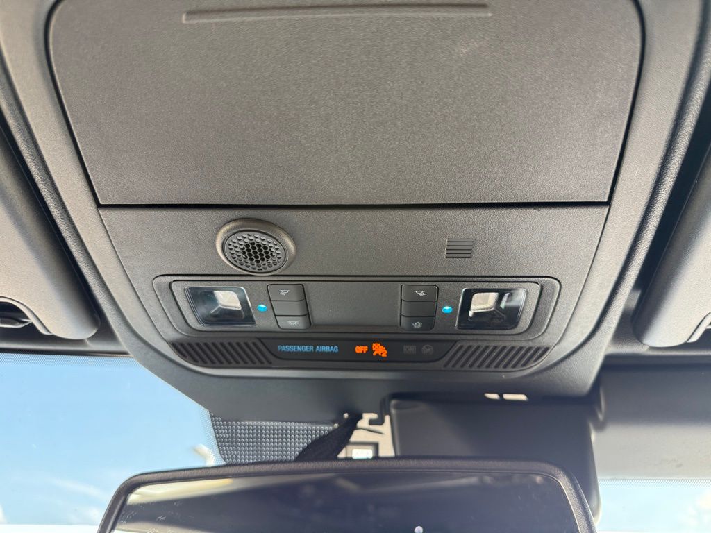 2025 Ford Bronco Outer Banks photo 14