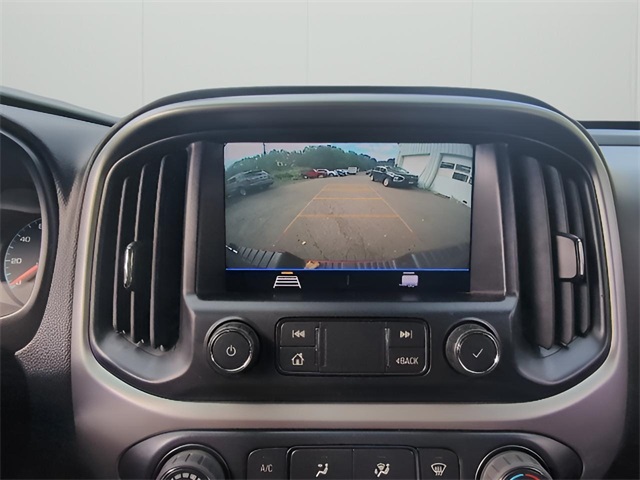 2022 Chevrolet Colorado LT photo 24