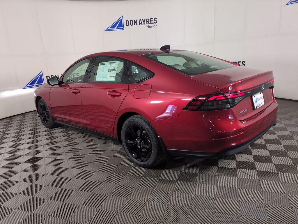 2025 Honda Accord SE photo 3