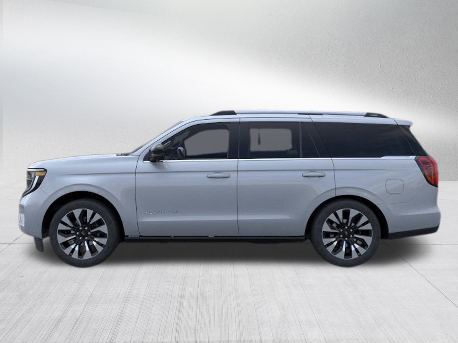 2025 Ford Expedition Platinum photo 2