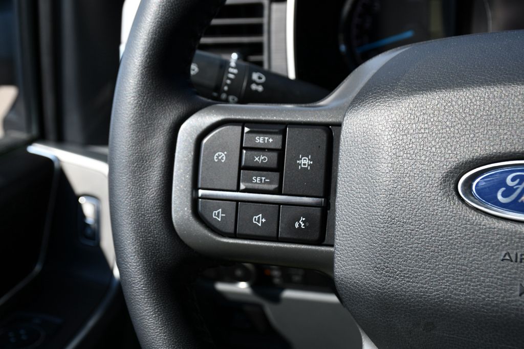 2022 Ford F-150 XLT photo 34