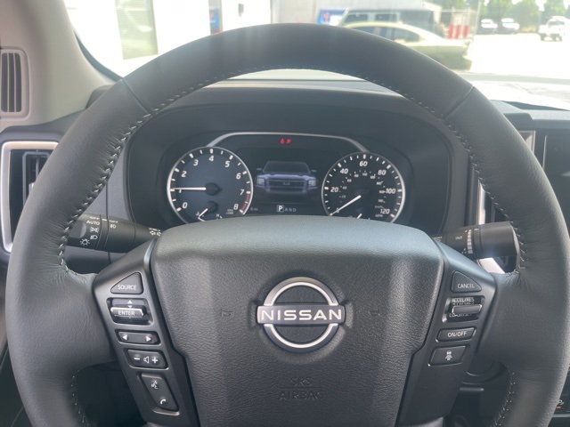 2025 Nissan Frontier Crew Cab SV photo 11