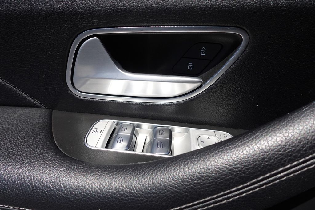 2024 Mercedes Benz GLE 450e 4MATIC photo 9