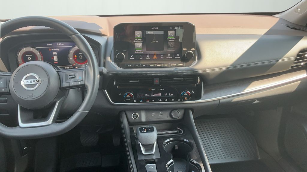 2021 Nissan Rogue Platinum photo 10