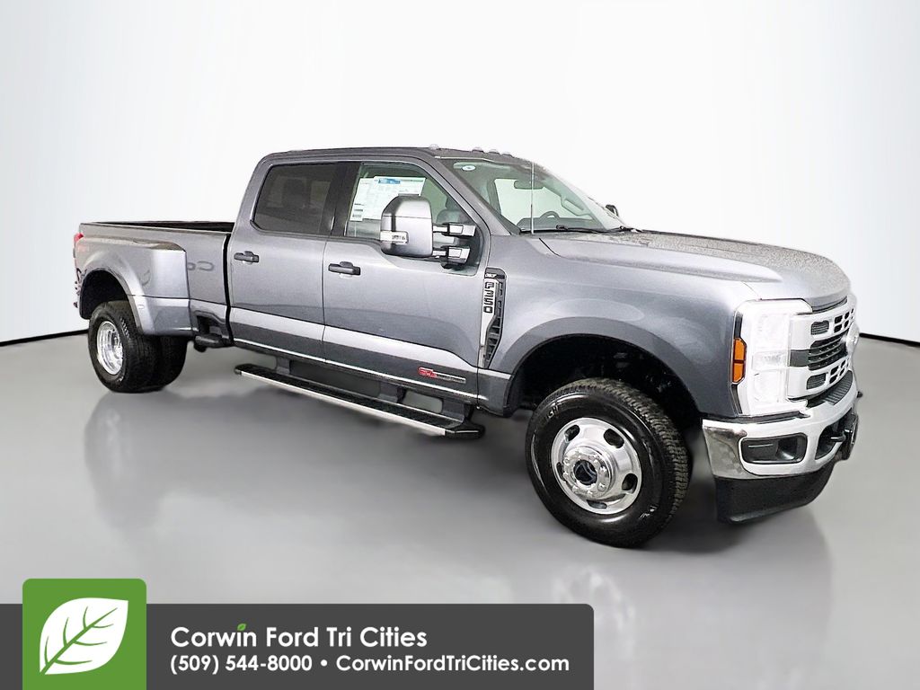 2026 Ford F-350 Super Duty XLT's photo