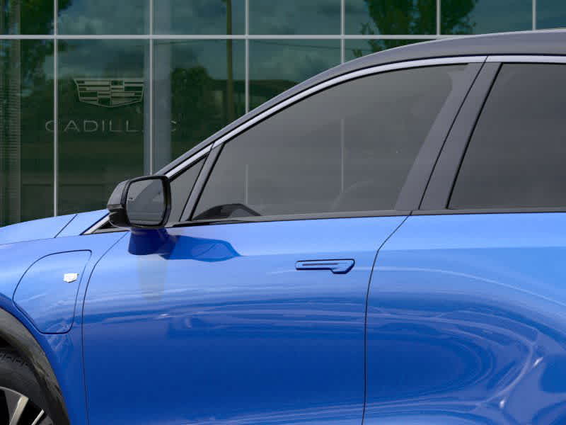 2025 Cadillac Optiq Luxury photo 12