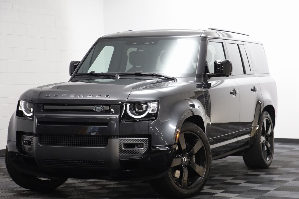 2025 Land Rover Defender V8