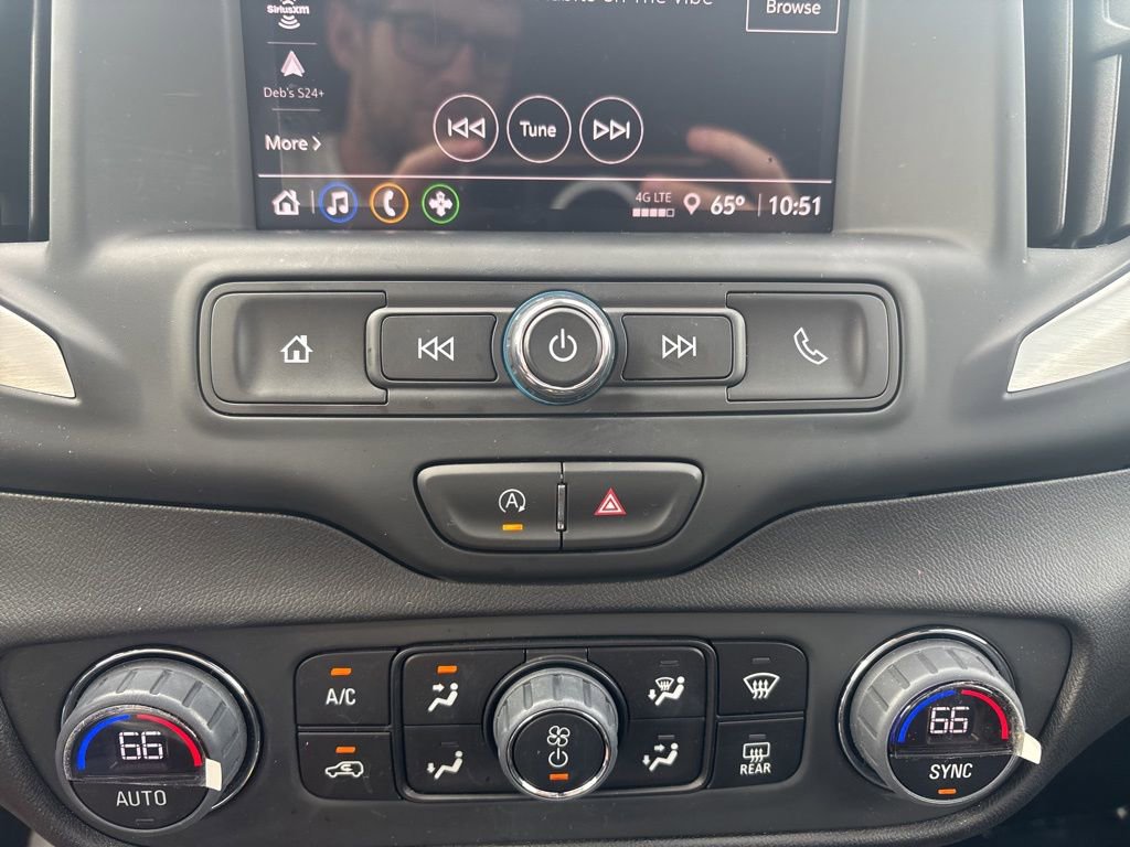 2024 Gmc Terrain SLE photo 26