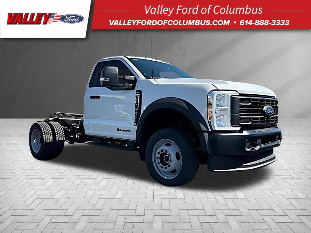 2025 Ford F-550 Super Duty Chassis Cab