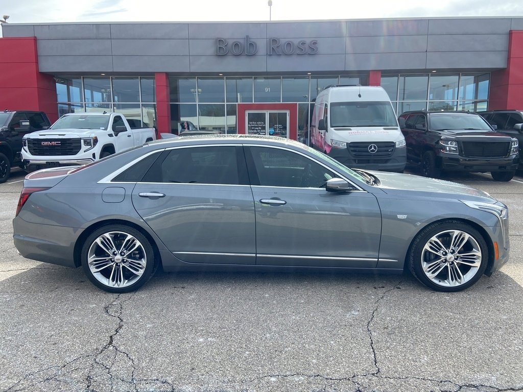 2020 Cadillac CT6 Luxury's photo