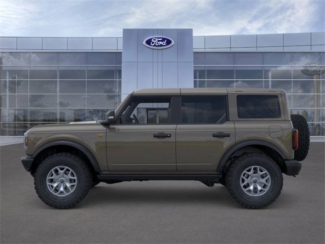 2025 Ford Bronco Badlands photo 2