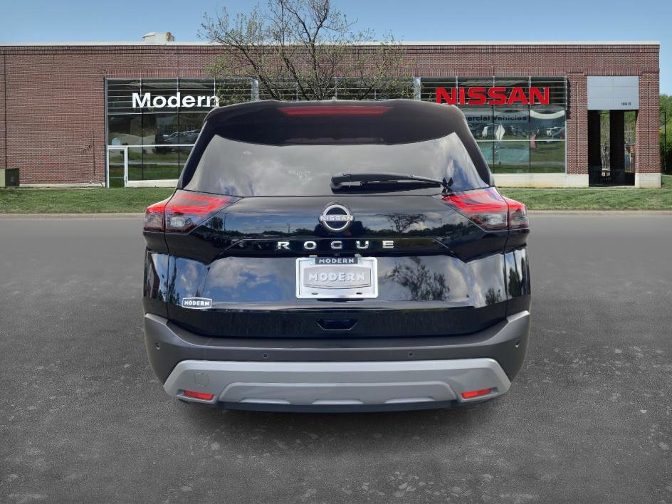 2023 Nissan Rogue S photo 3