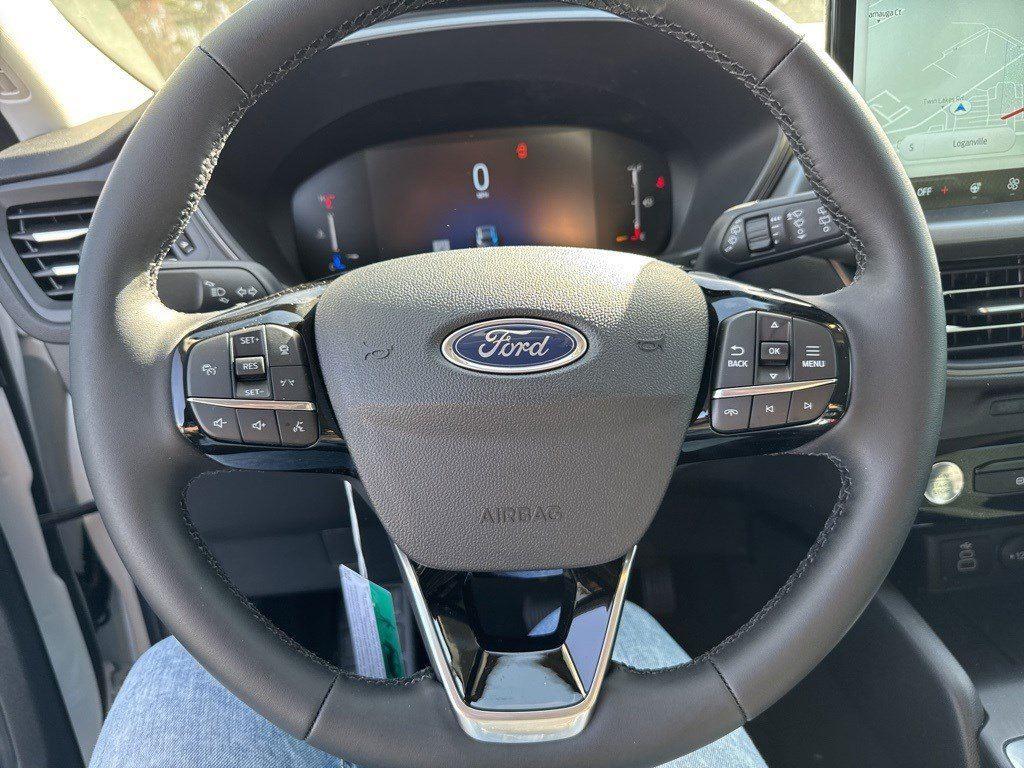 2025 Ford Escape Plug-In Hybrid photo 30
