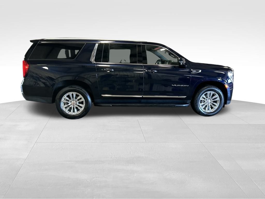 2022 Gmc Yukon XL SLT photo 5