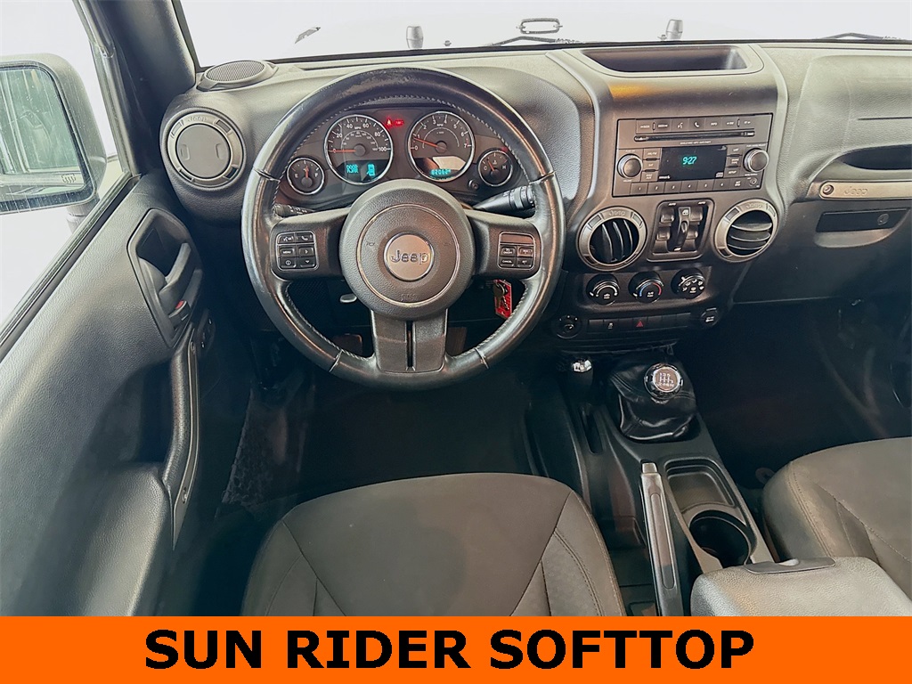 2016 Jeep Wrangler Unlimited Sport photo 3