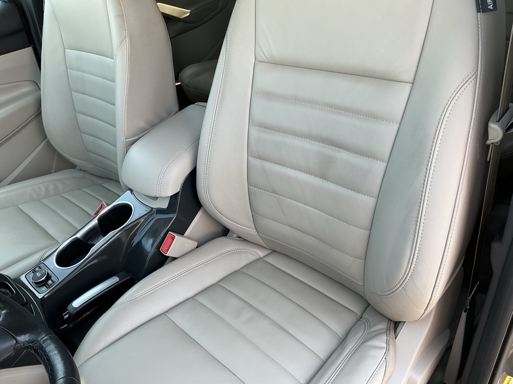 2015 Ford Escape Titanium photo 63