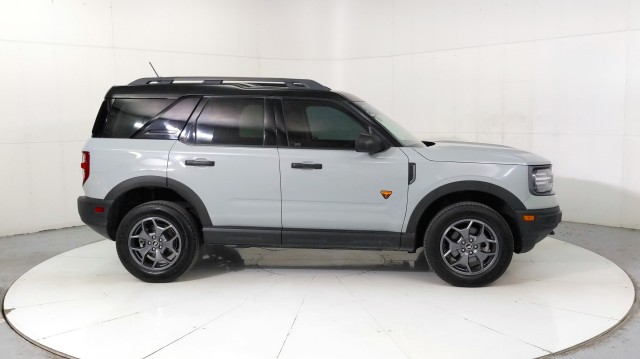 Used 2022 Cactus Grey Ford Badlands image 6