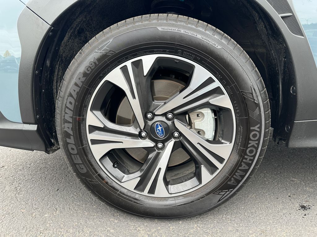 2025 Subaru Crosstrek Premium photo 12