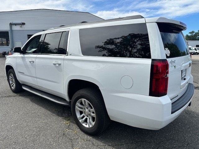 2019 Chevrolet Suburban LT photo 10