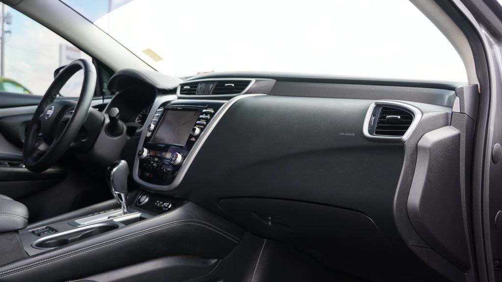 2020 Nissan Murano SL photo 21
