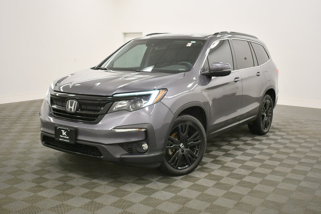 Used 2022 Honda Pilot SE with VIN 5FNYF6H26NB075739 for sale in Rochester, Minnesota