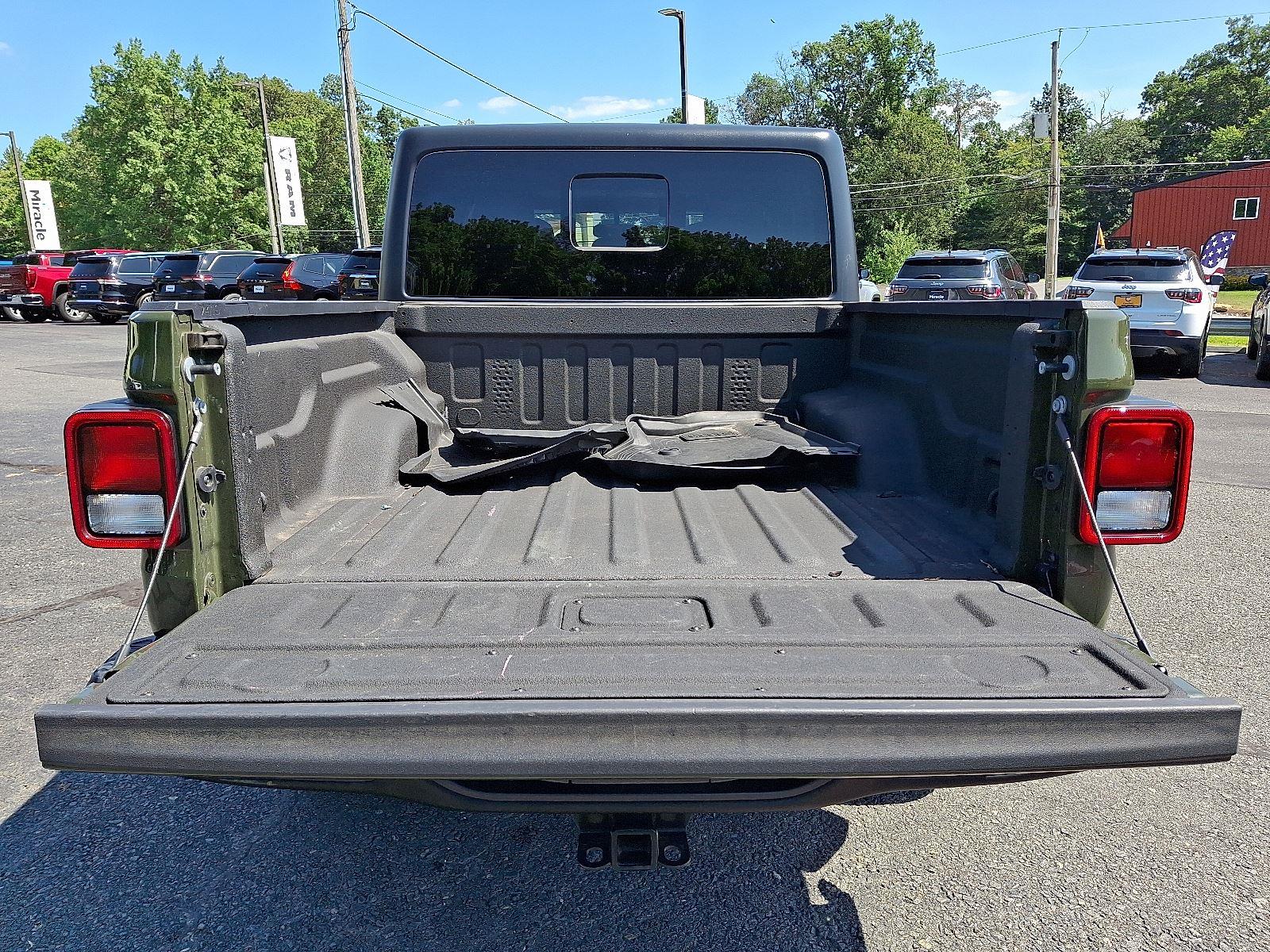 2021 Jeep Gladiator Freedom photo 27