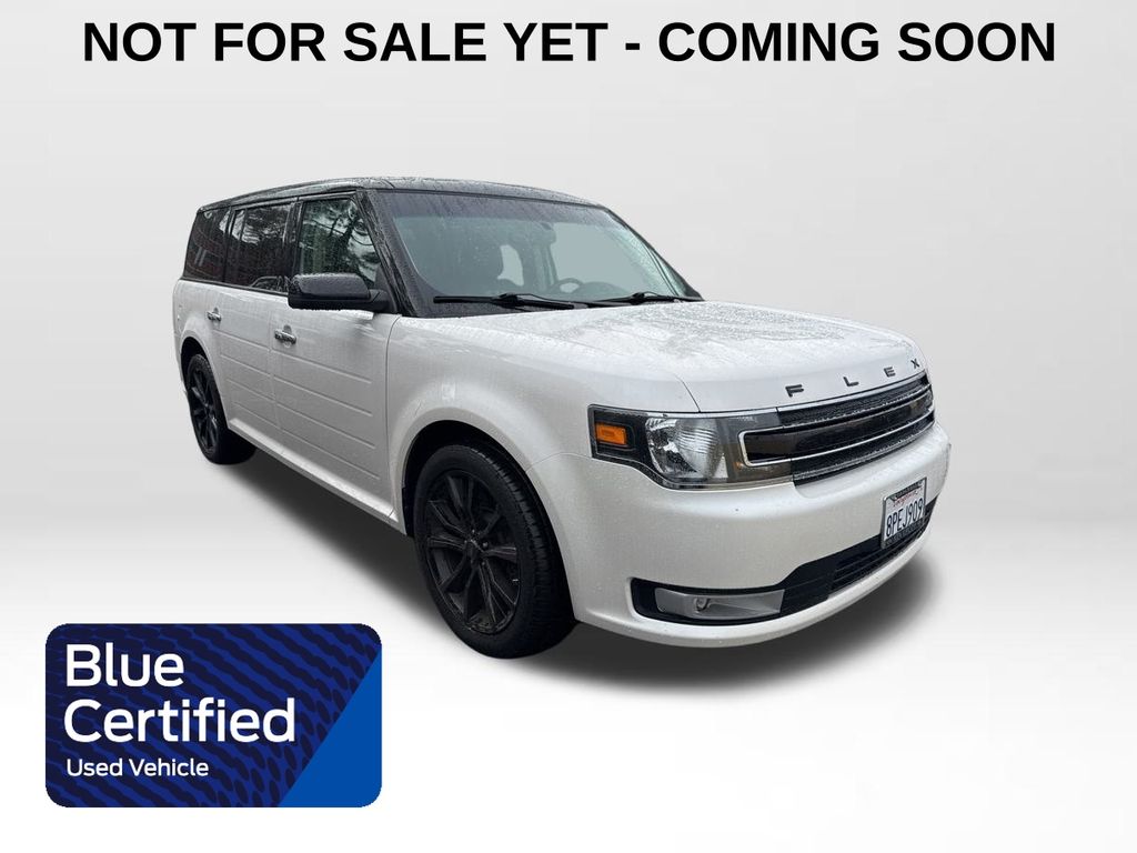 2019 Ford Flex SEL's photo