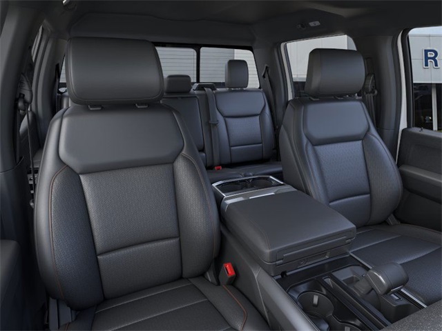 2025 Ford F-150 Lariat photo 10