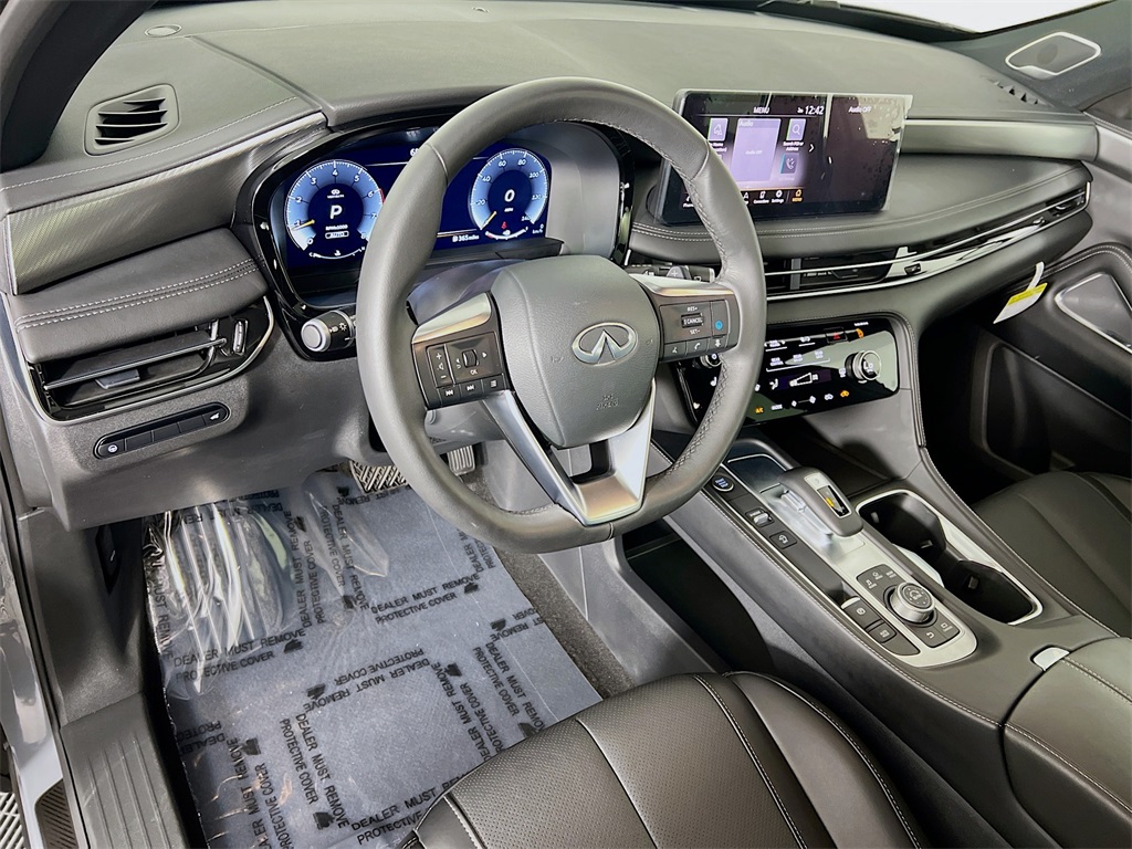2025 Infiniti QX60 Luxe photo 5