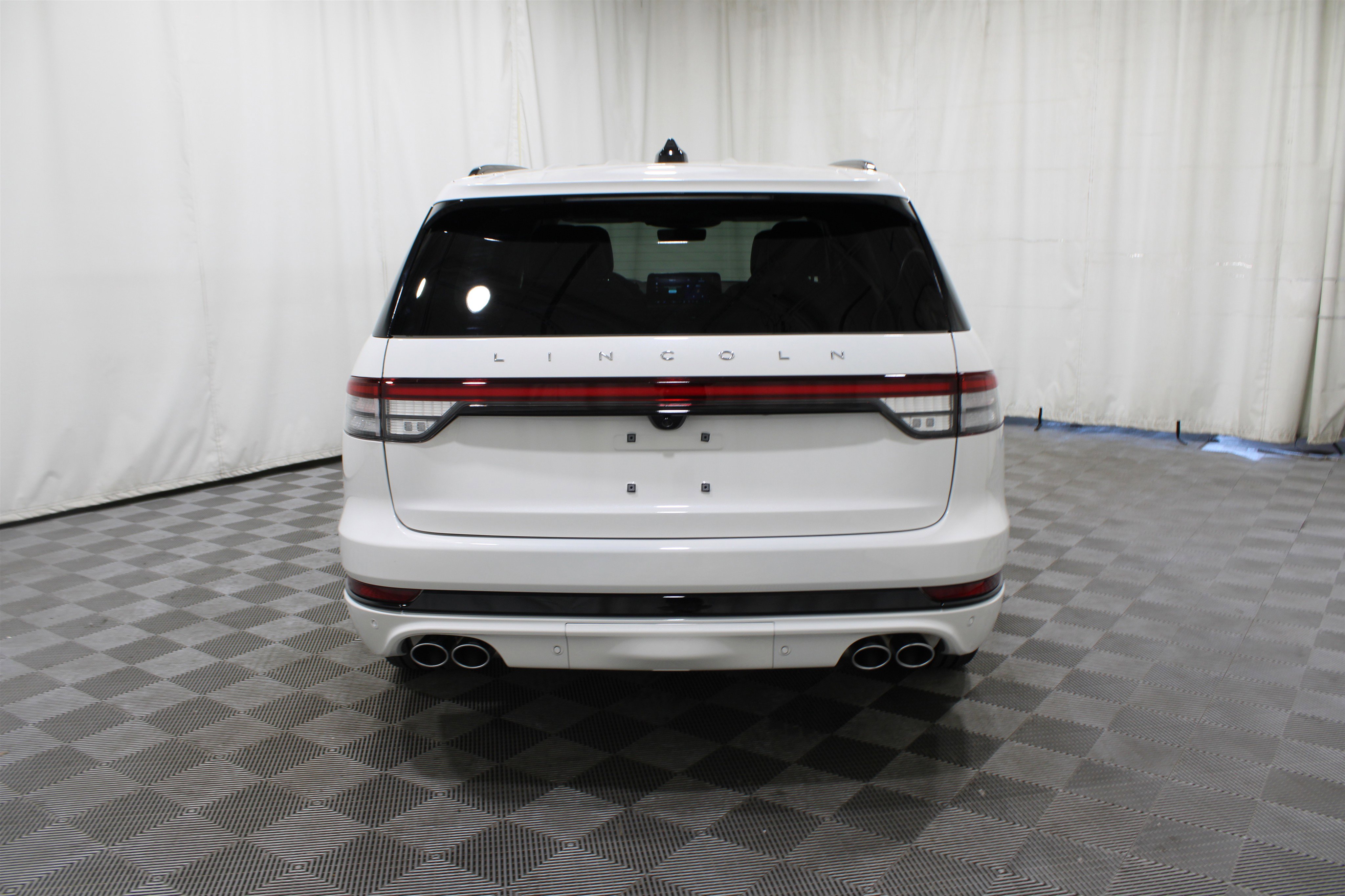 2025 Lincoln Aviator Reserve photo 19