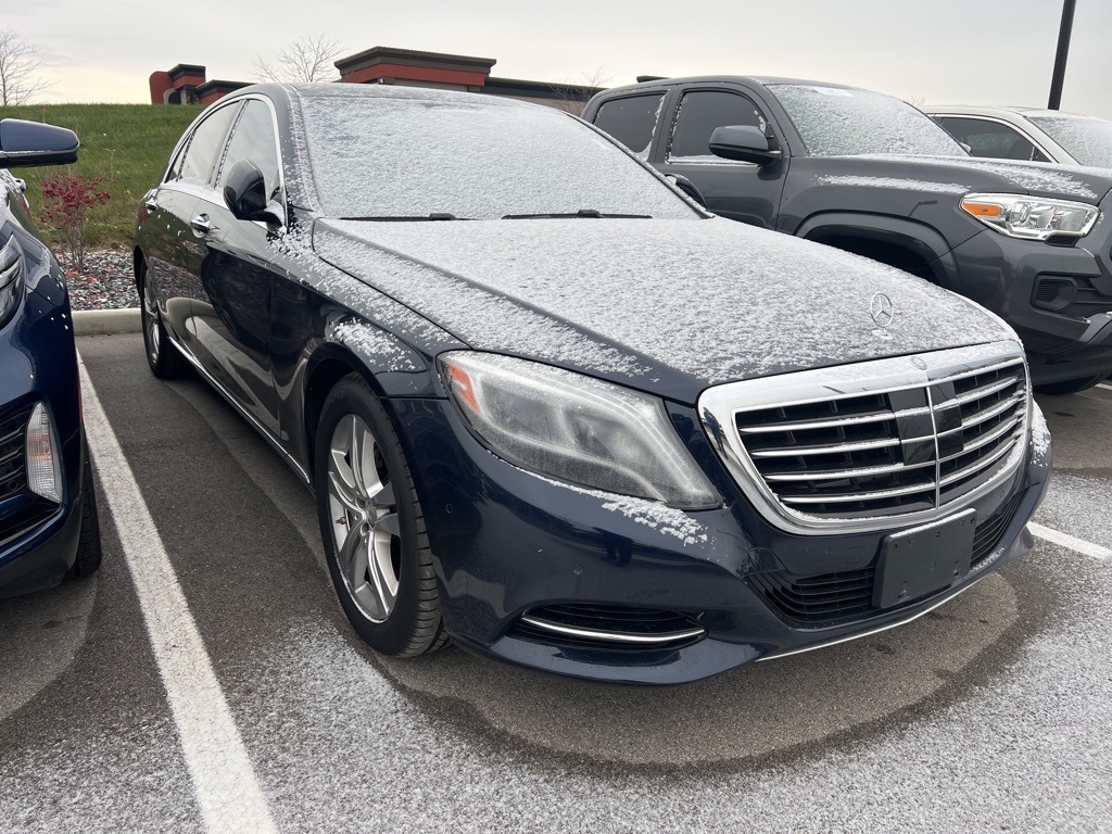 2017 Mercedes Benz S 550 4MATIC photo 3
