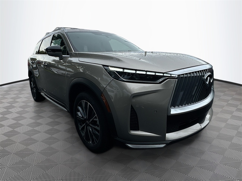 2026 Infiniti QX60 Luxe photo 3