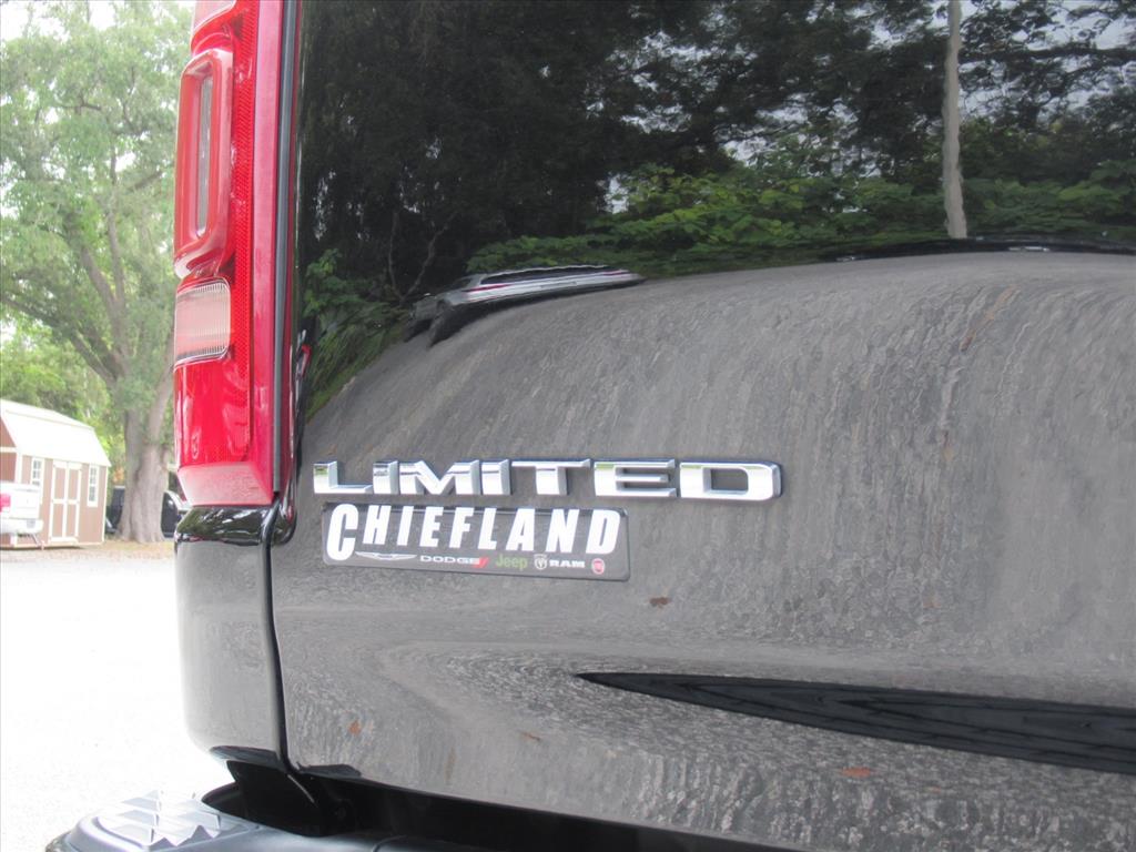 2020 Ram 1500 Limited photo 9