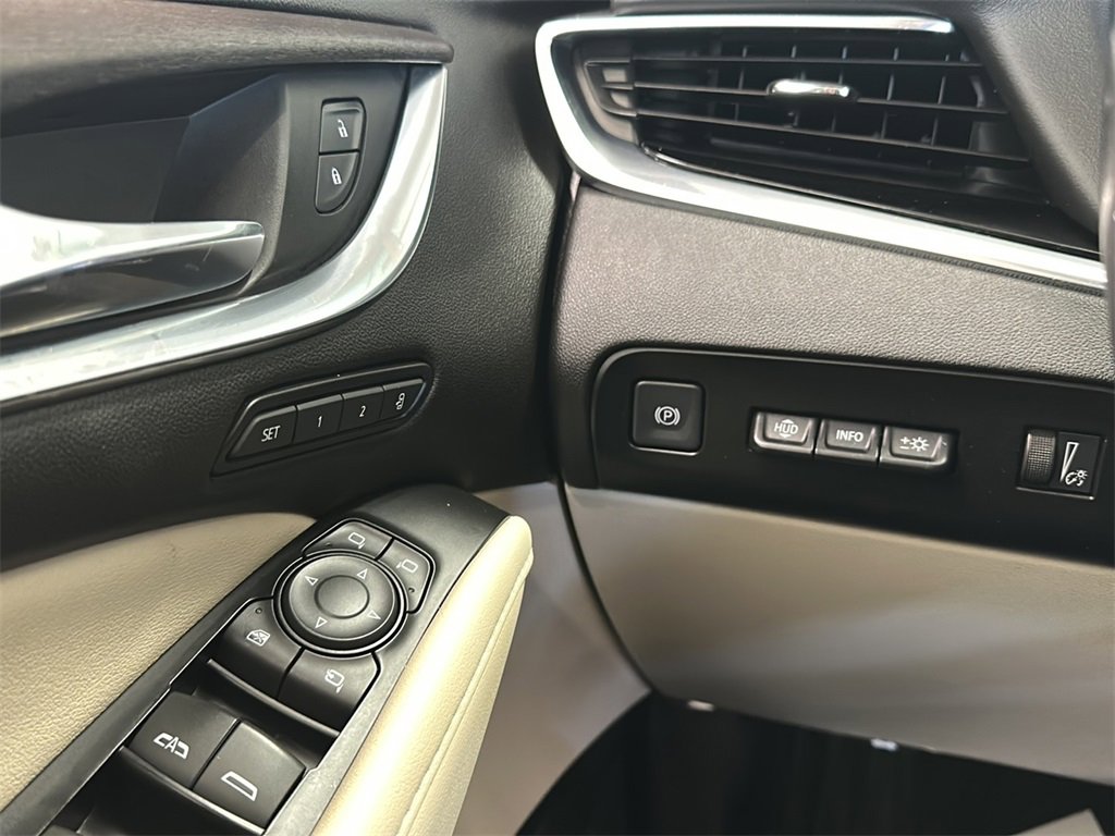 2023 Buick Enclave Avenir photo 17