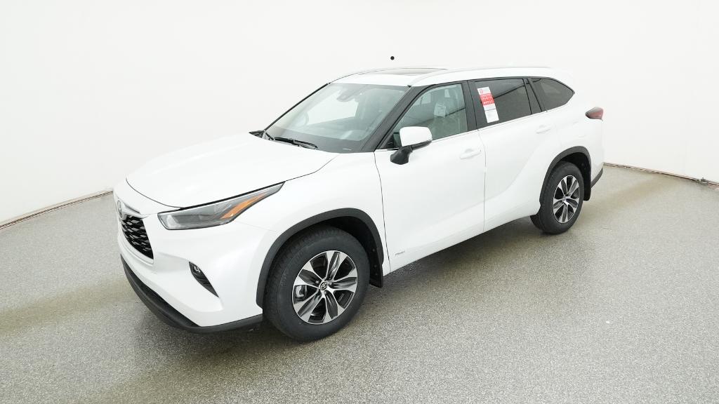 2026 Toyota Highlander XLE's photo