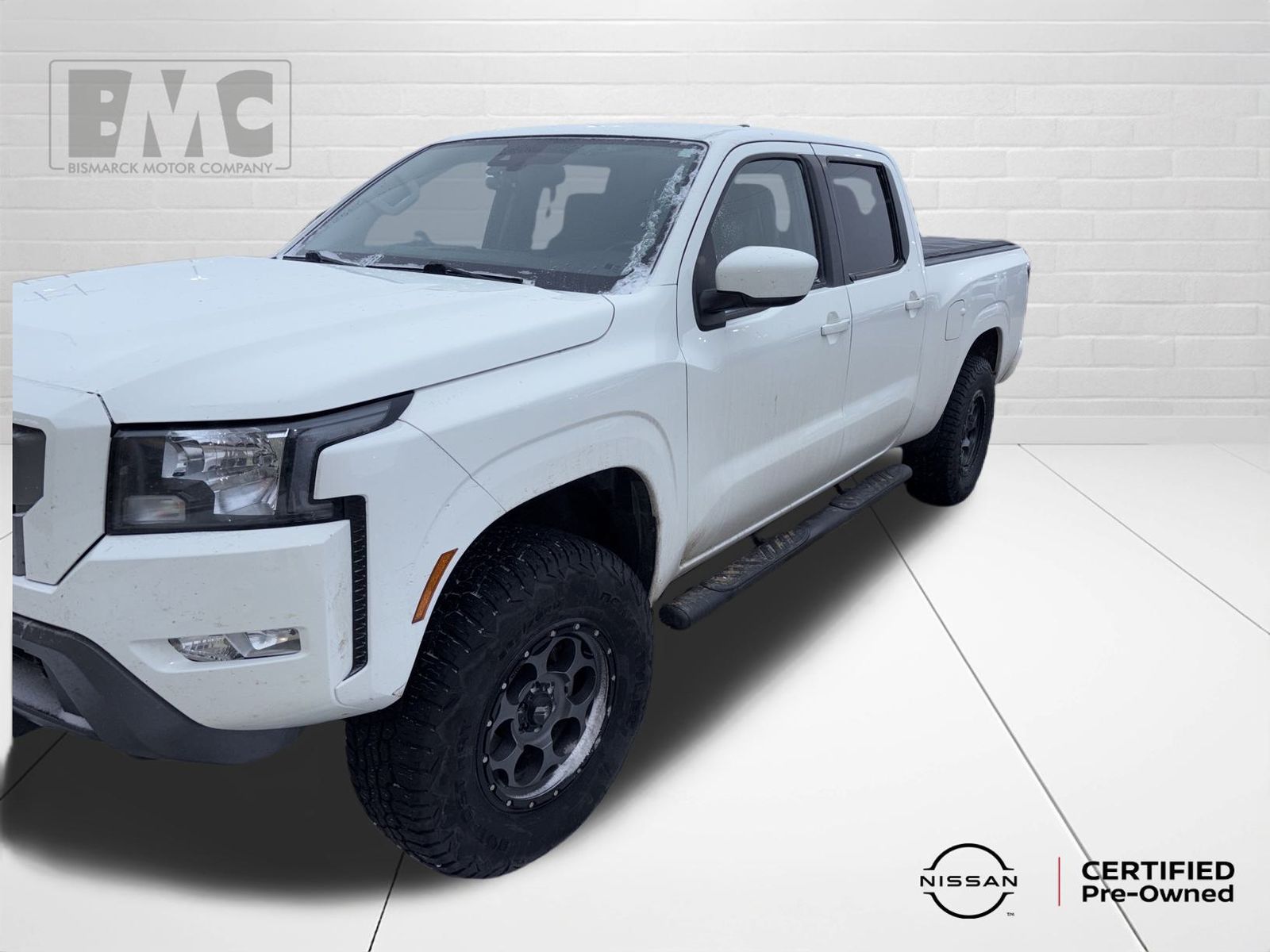 2022 Nissan Frontier SV's photo