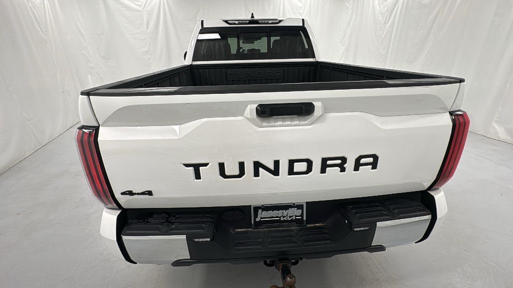2023 Toyota Tundra SR5 photo 3