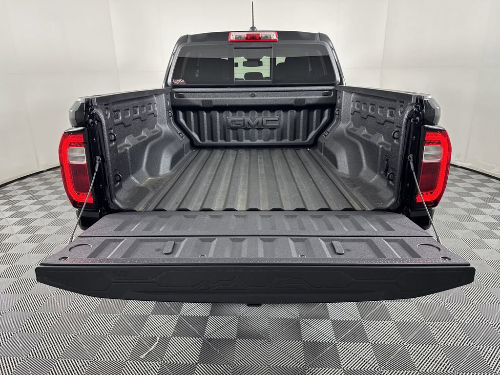 2025 Gmc Canyon AT4X photo 14