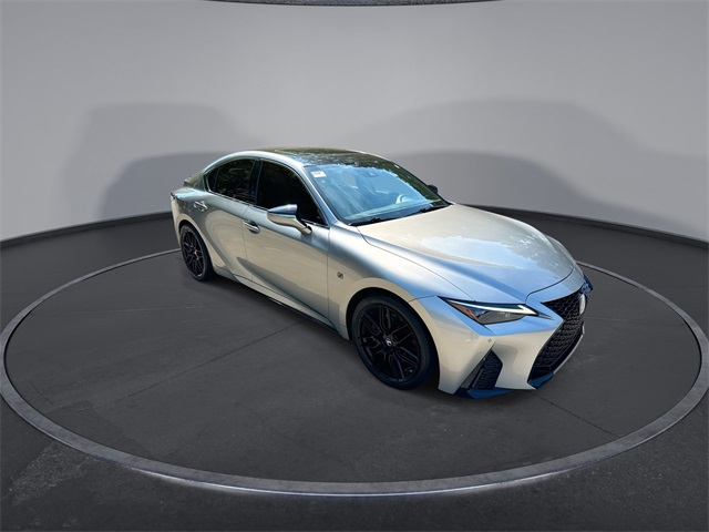 2021 Lexus IS 350 F SPORT photo 2