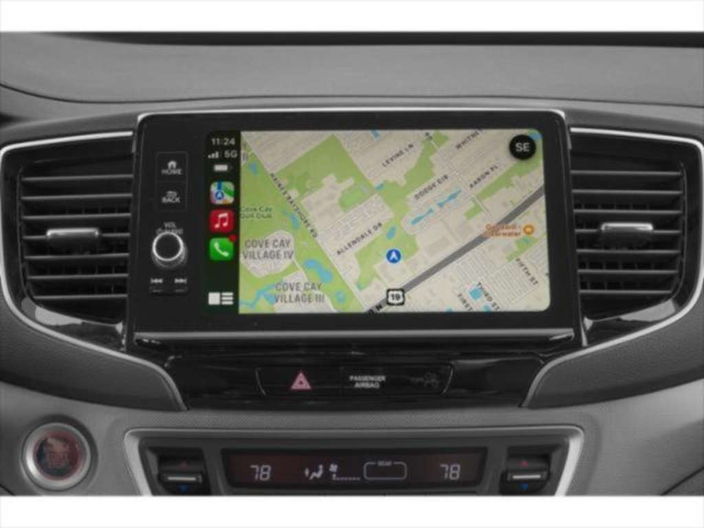 2025 Honda Ridgeline Sport photo 2