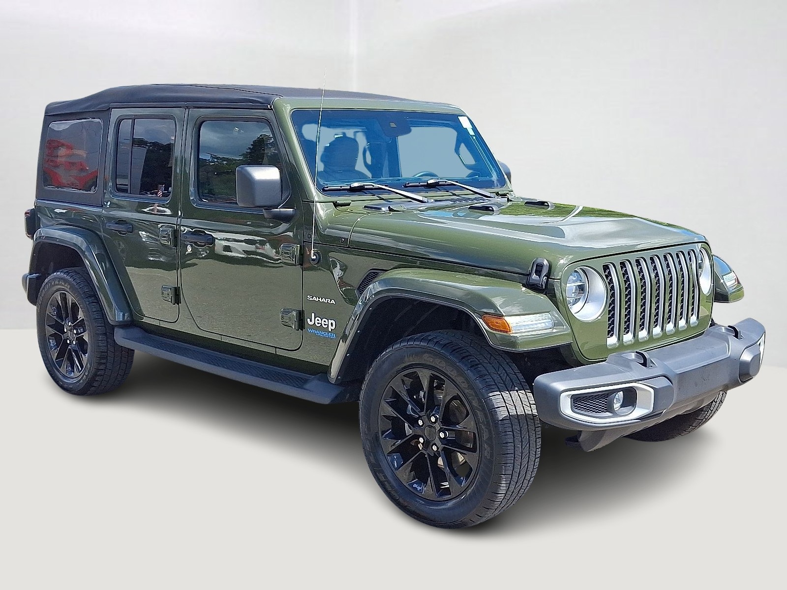 2021 Jeep Wrangler 4xe Unlimited Sahara photo 3