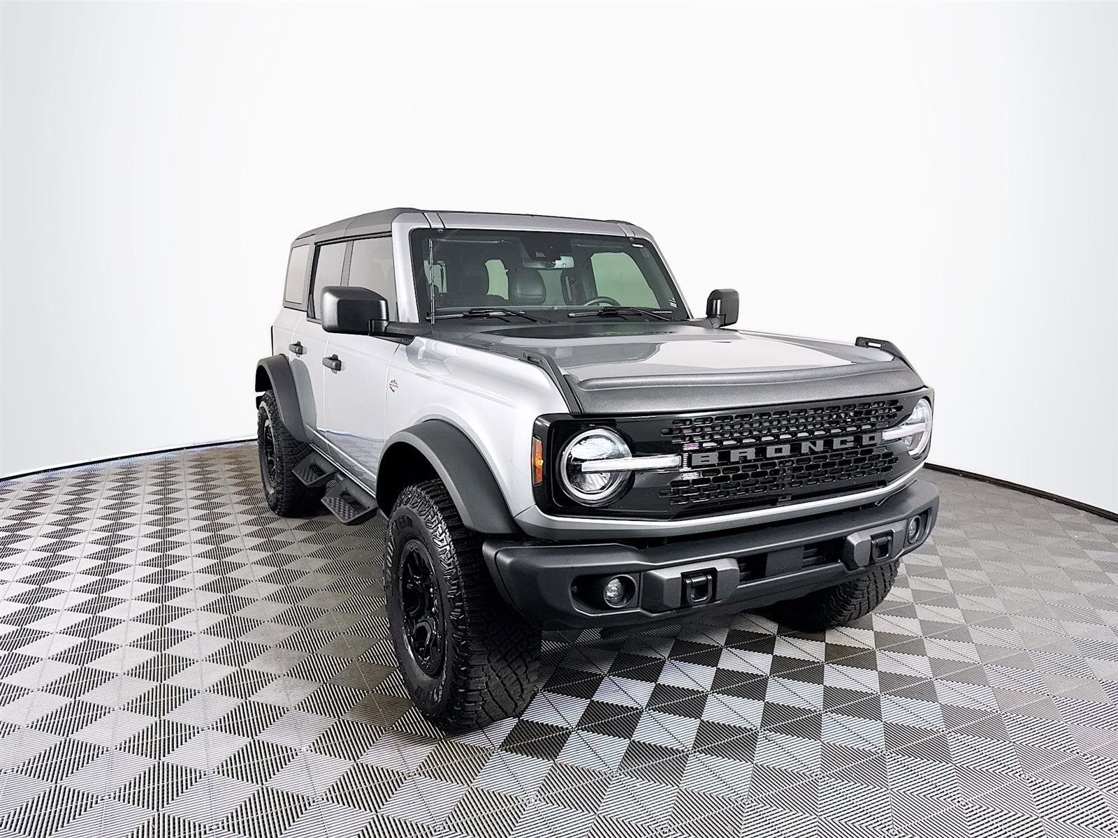 2023 Ford Bronco 4-Door Wildtrak's photo