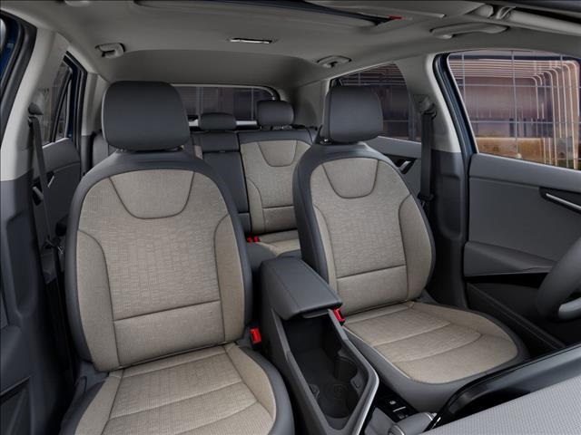 2025 Kia Niro SX Touring photo 15