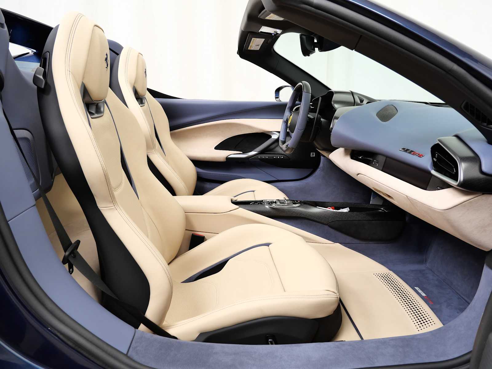2024 Ferrari 296 GTS photo 14