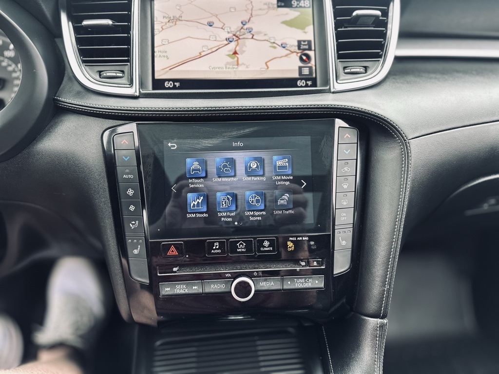 2021 Infiniti QX50 Essential photo 39