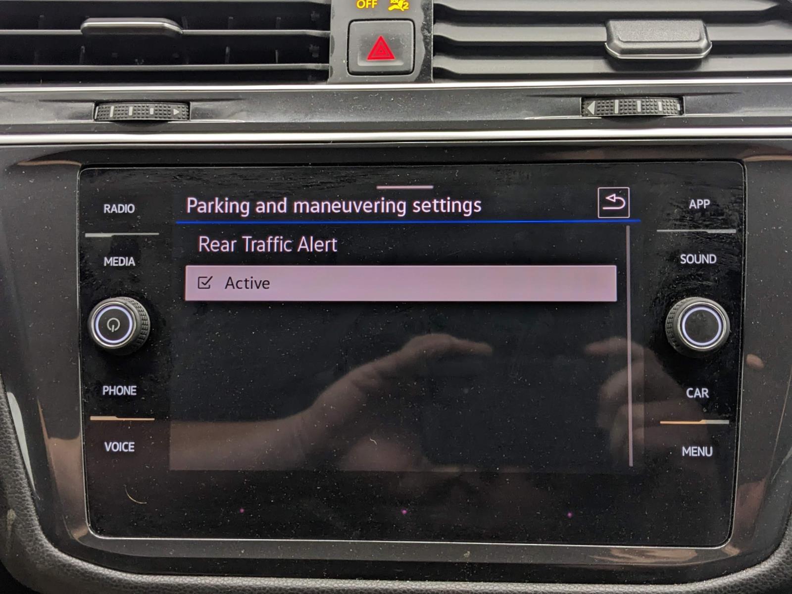2024 Volkswagen Tiguan SE Wolfsburg Edition photo 7