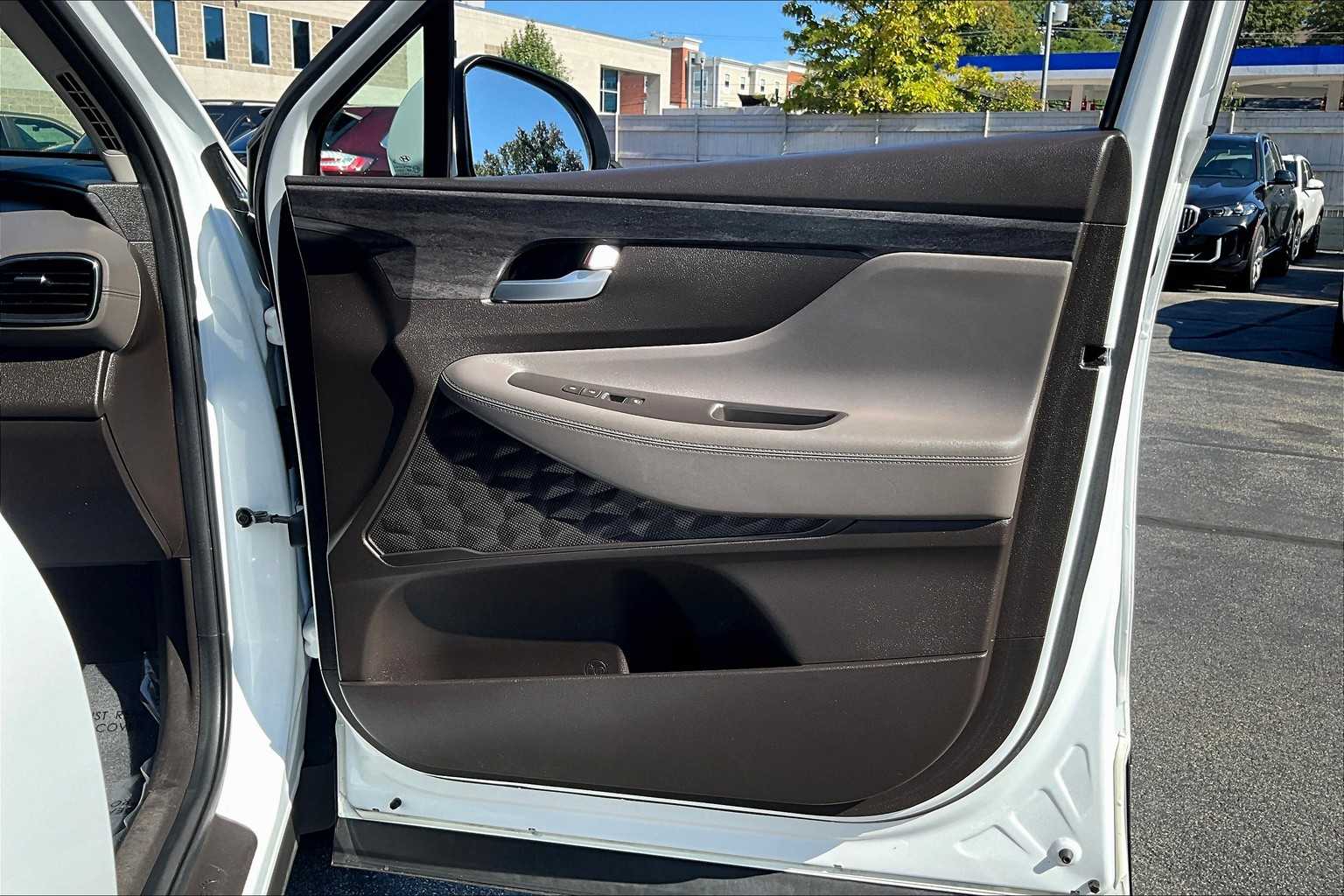 2020 Hyundai Santa Fe SE photo 20