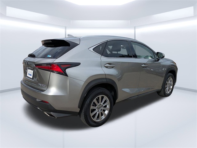 2020 Lexus NX 300 photo 4