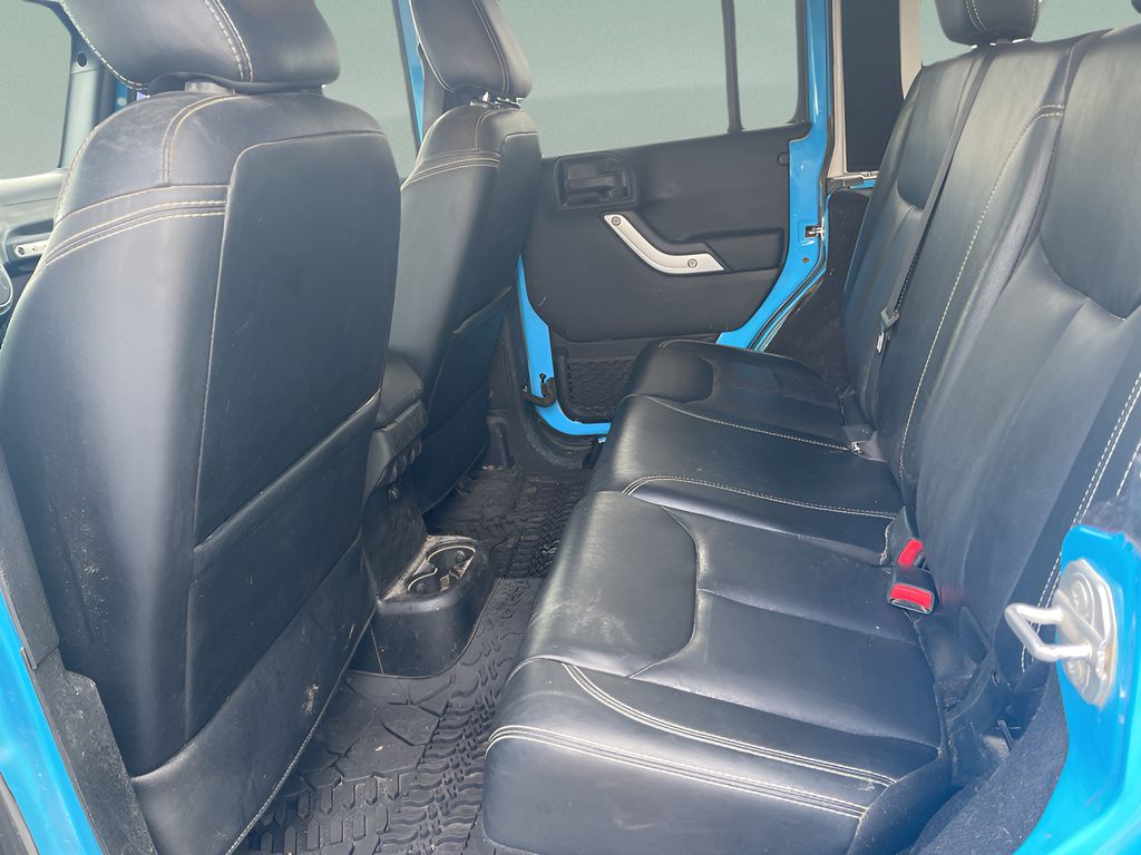 2017 Jeep Wrangler Unlimited Rubicon photo 10