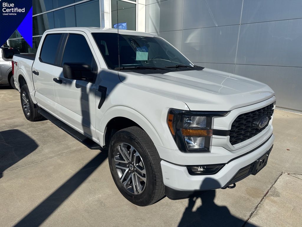 2023 Ford F-150 XL's photo